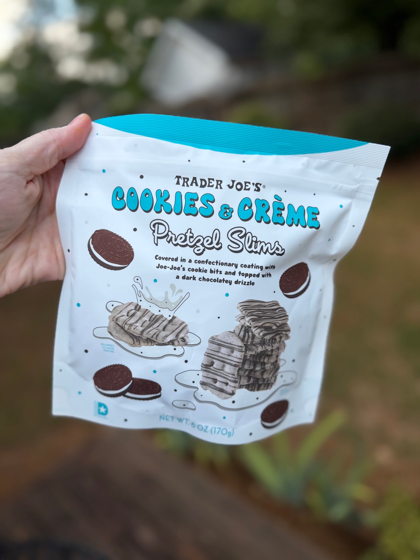 Cookies & Crème Pretzel Slims